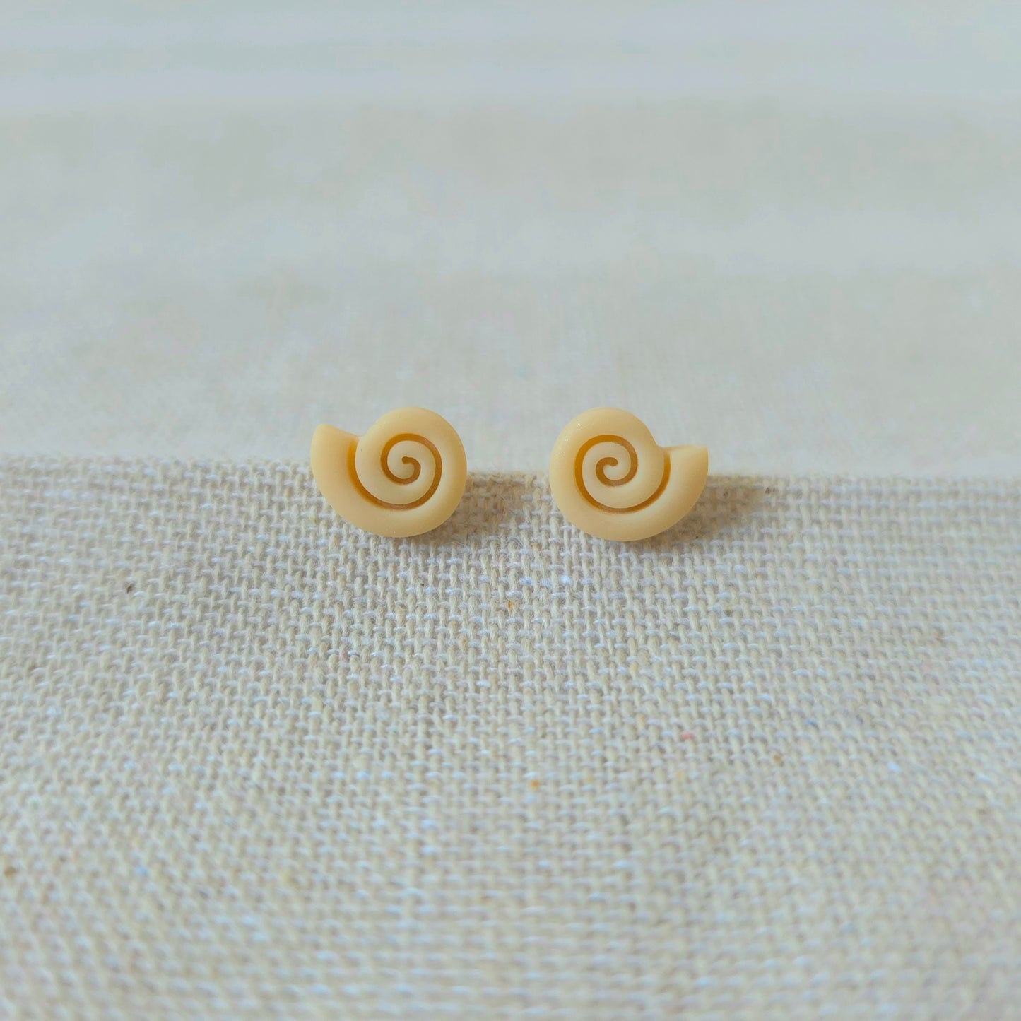 Earrings Nude Spiral