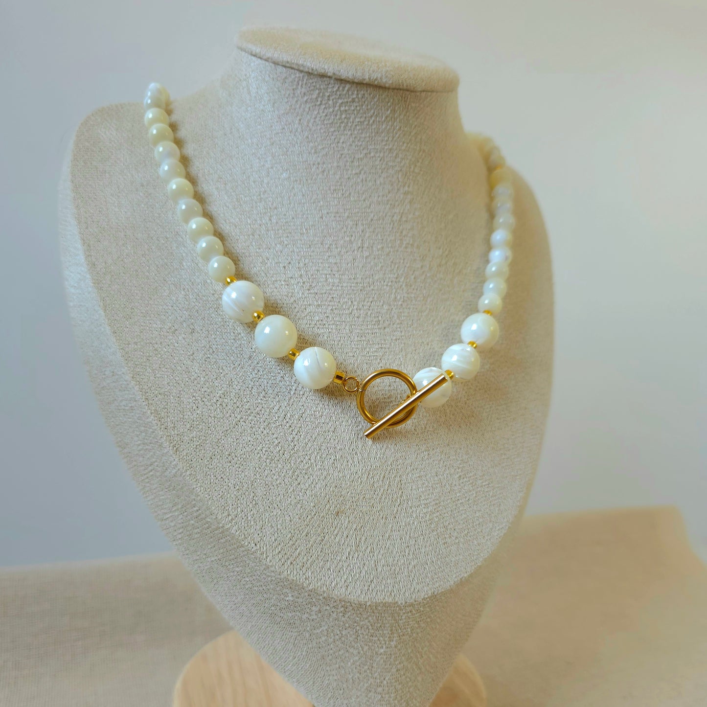Necklace Luna Pearl